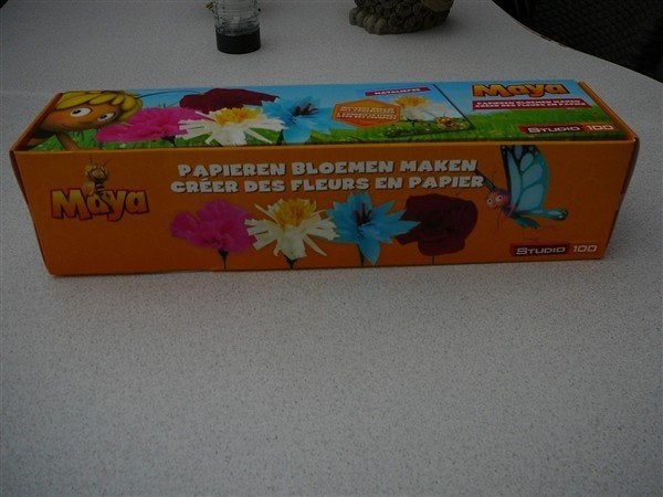 Doos om bloemen te maken in crepe papier, Neuf, Zee en Strand, Multicolore, Matériau naturel
