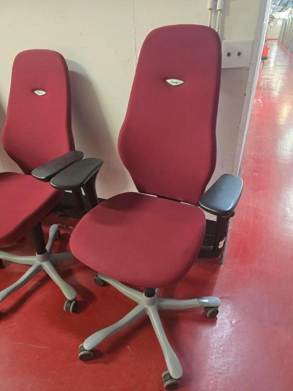 Kinnarps 8000 ergonomische professionele bureaustoel, Huis en Inrichting, Ophalen of Verzenden, Zo goed als nieuw