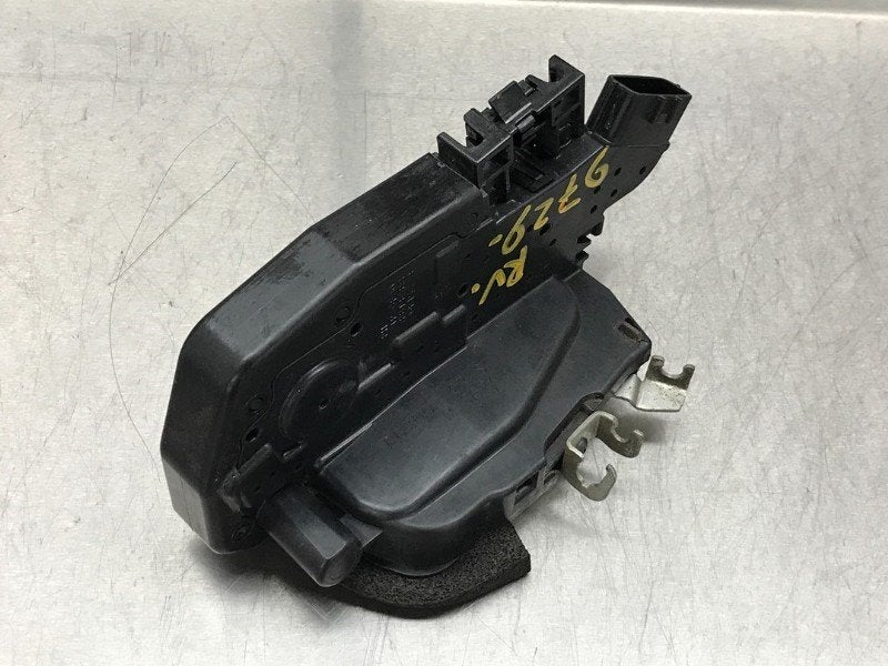 SERRURE DE PORTE RODS AVANT DROIT Nissan Murano (Z51), Dhr. M. Roggen, Stadsweg 37 37
9917 PV  WIRDUM GR., NL, Nissan, Utilisé