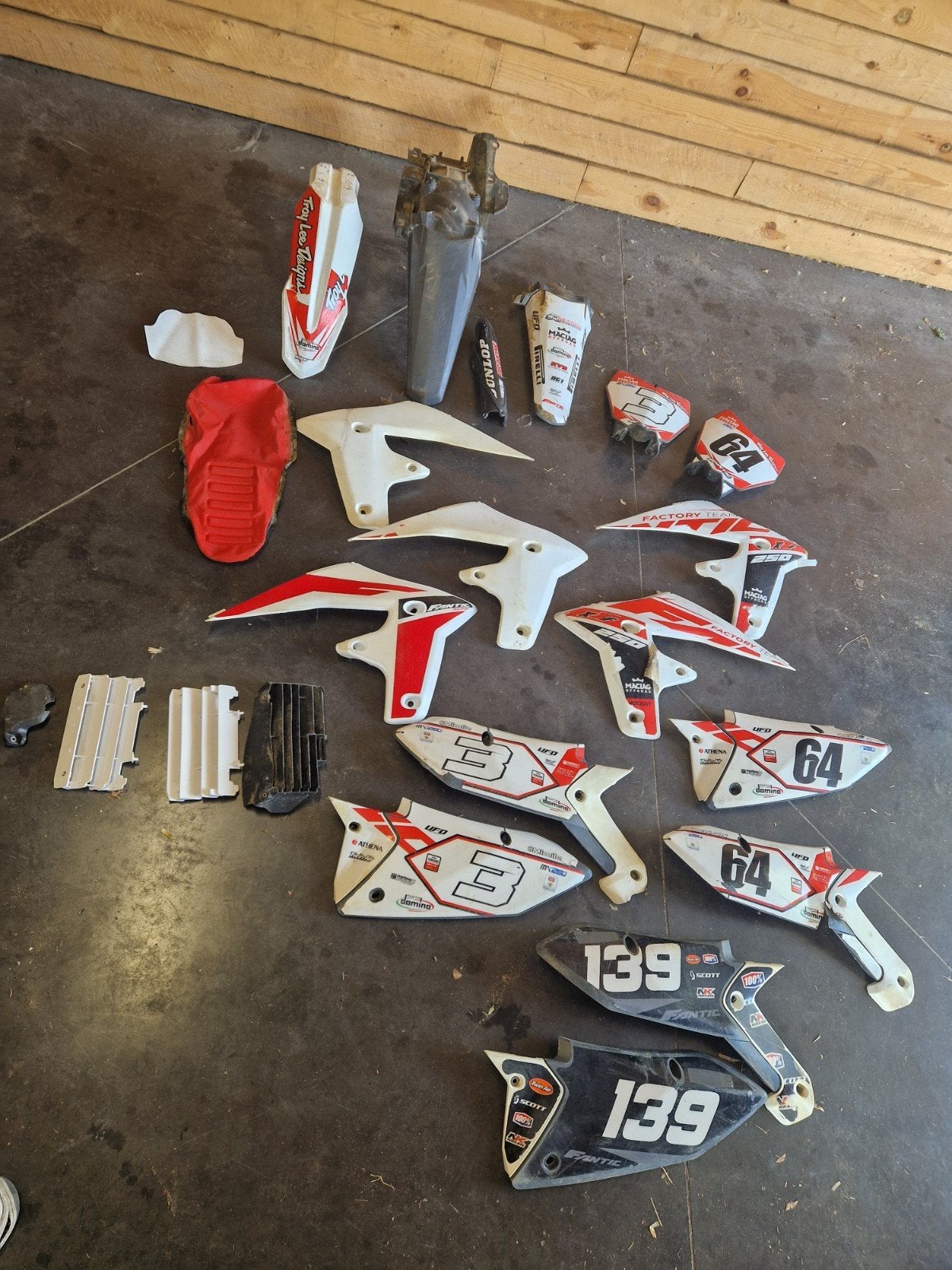 Onderdelen fantic xxf250 xxf450, Motoren, Ophalen of Verzenden