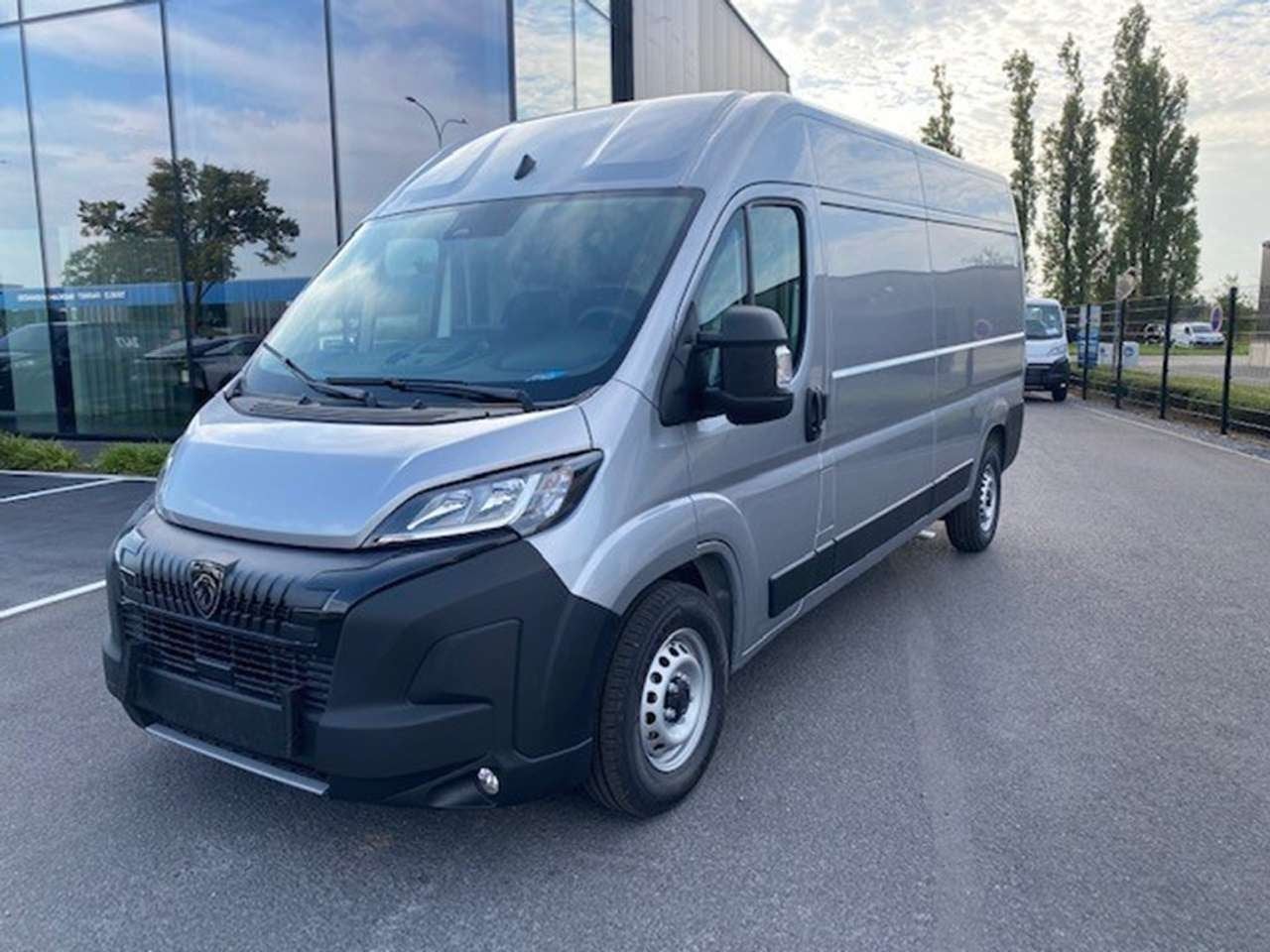 Peugeot Boxer new model L3H2 HDI 180pk Automaat!, Autos, Camionnettes & Utilitaires, Entreprise, ABS, Airbags, Android Auto, Apple Carplay