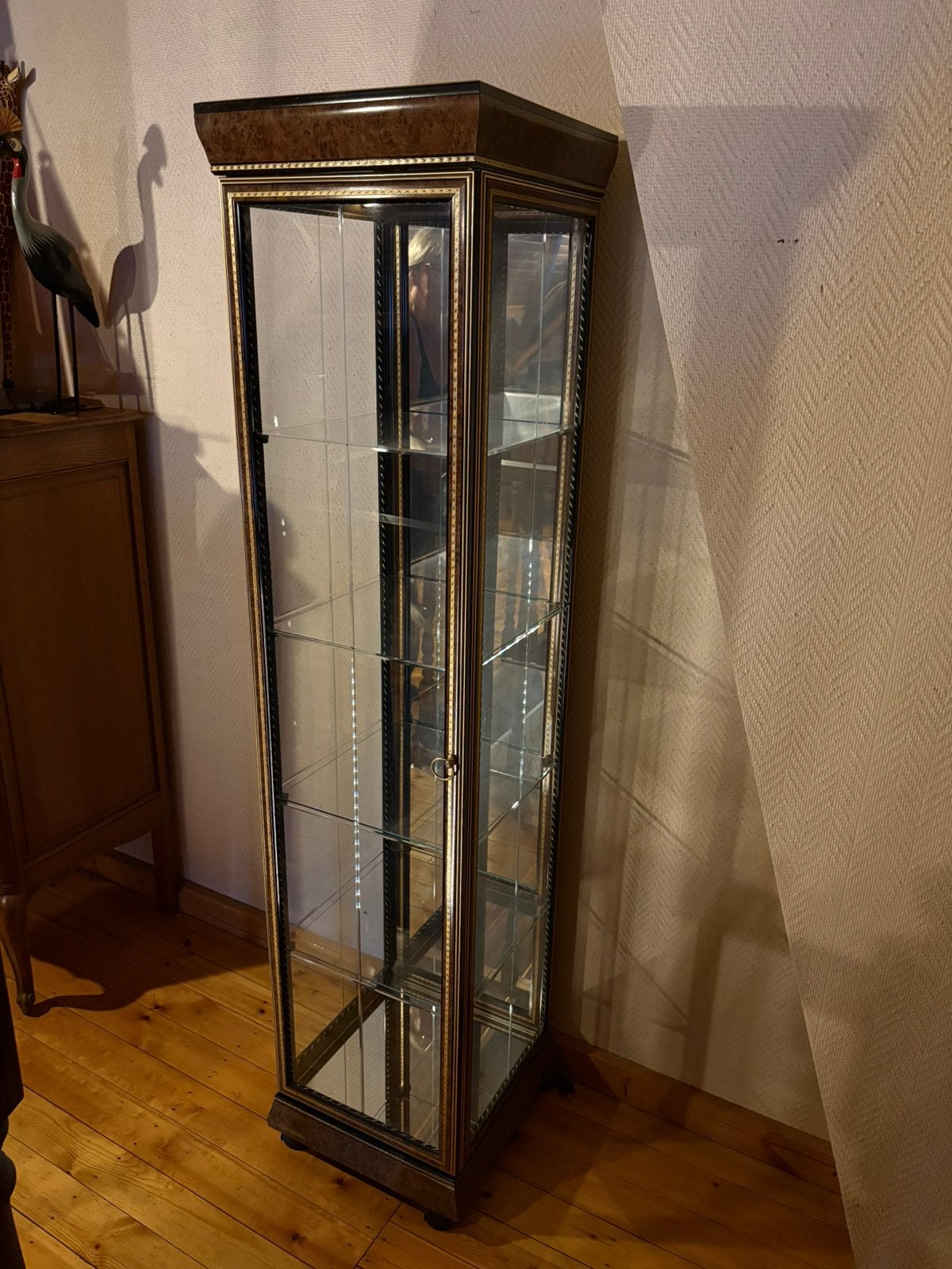 Vitrine italienne 1m60 avec éclairage, Enlèvement, Comme neuf