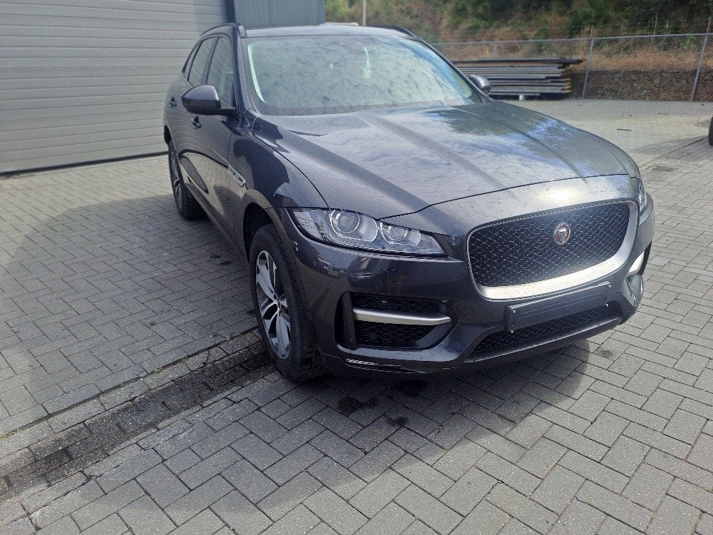 Jaguar F-Pace F-PACE R-Sport AWD Pano Motor probleem, Auto's, Automaat, 4 cilinders, https://public.car-pass.be/21000, Leder