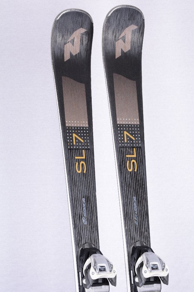 Skis 155 cm pour femmes NORDICA SENTRA SL 7 Ti FDT, energy 2, Carving, Skis, 140 à 160 cm, Utilisé