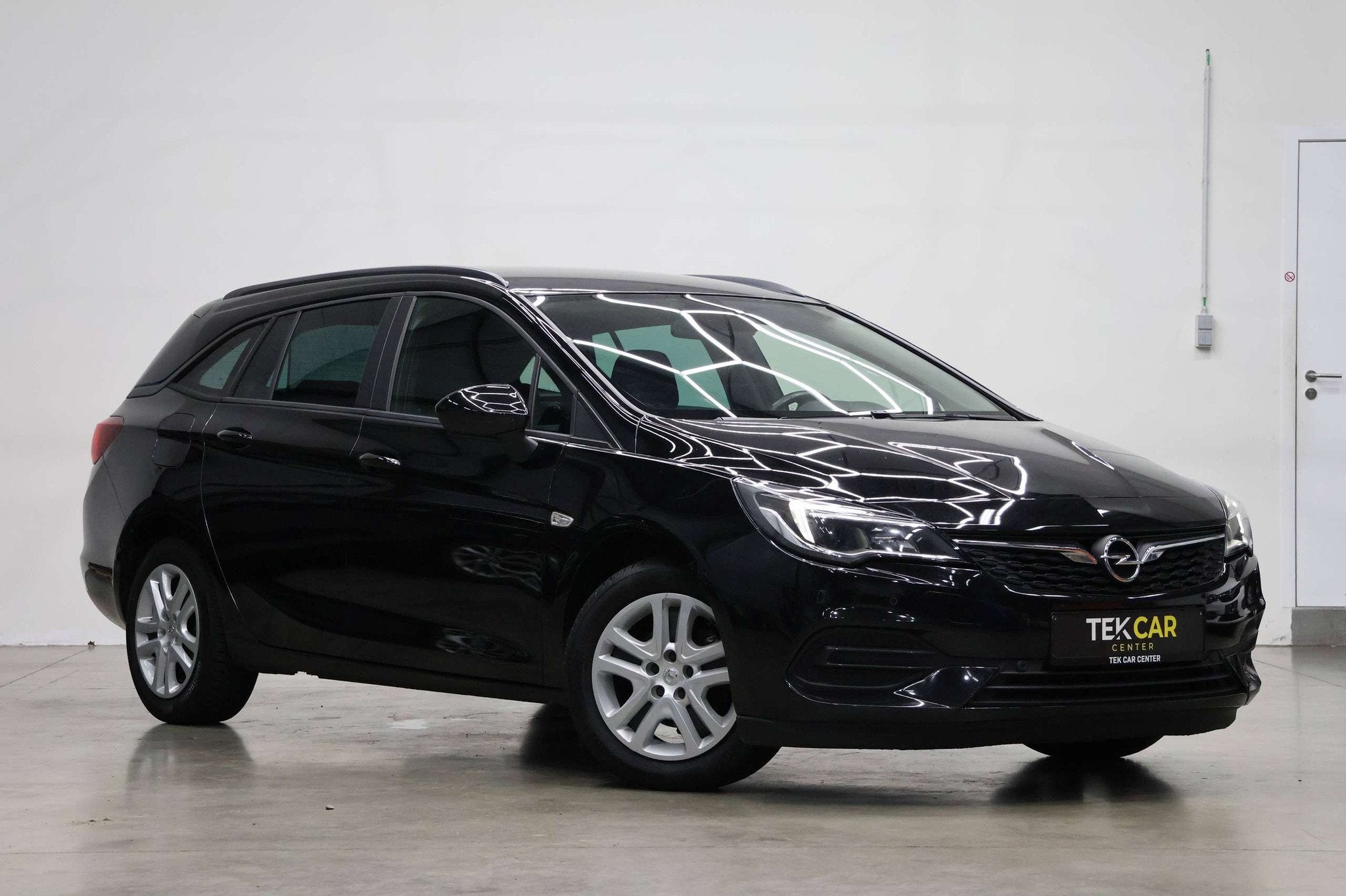 Opel Astra Sports Tourer 1.5D Automaat (automatique), Achat, Euro 6, Entreprise, Noir