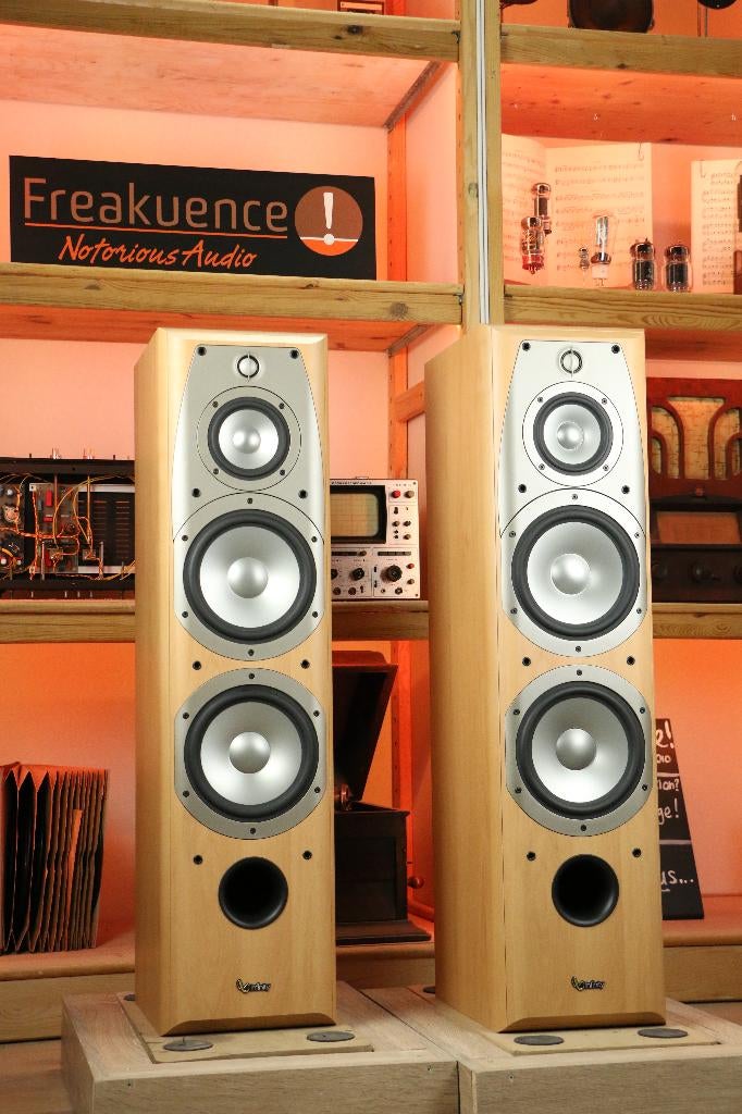 Infinity Infinity Alpha 50 zuilen. Twee sets beschikbaar!, Enlèvement ou Envoi, Comme neuf