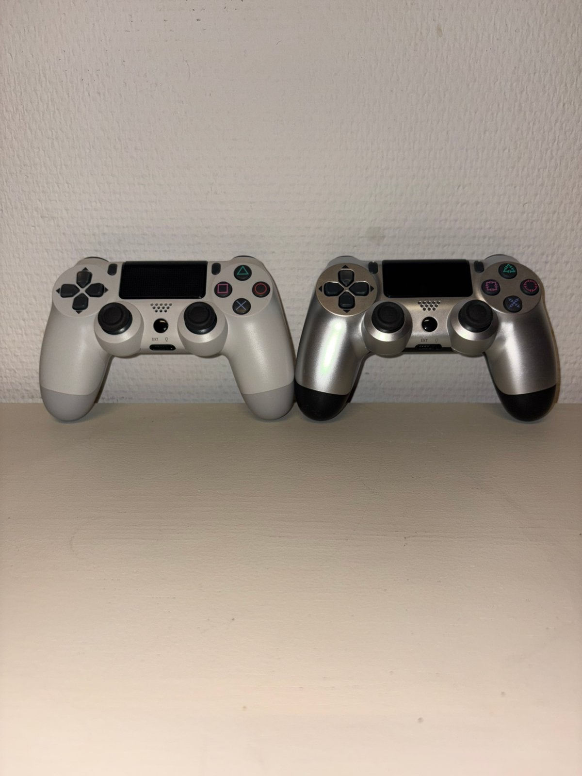 PS4 controller (niet origineel) – werkt goed, Games en Spelcomputers, Spelcomputers | Sony Consoles | Accessoires, Zo goed als nieuw