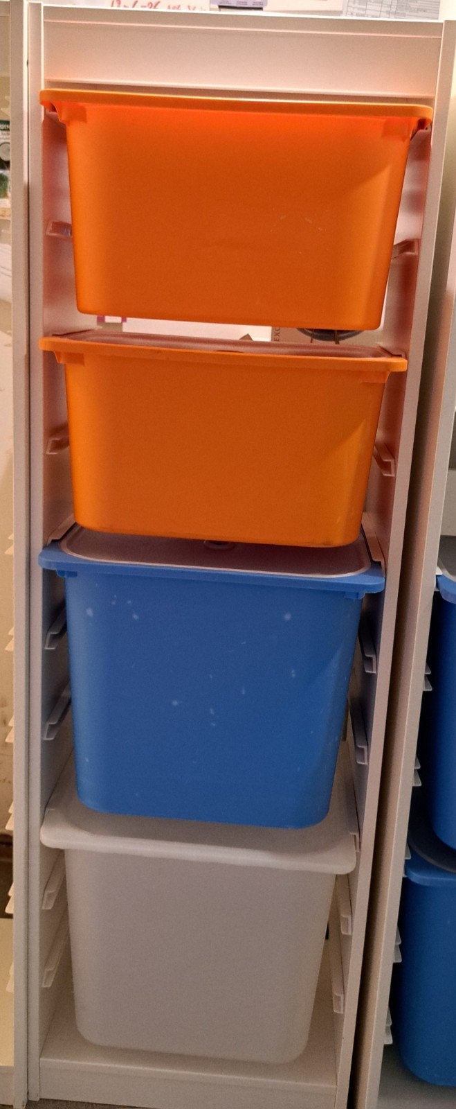 IKEA opbergsysteem, Enlèvement