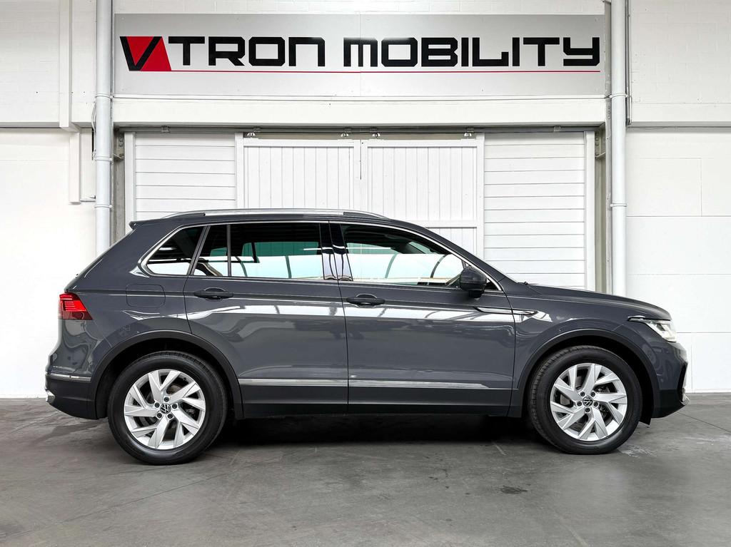 Volkswagen Tiguan Tiguan 1.5 TSI Elegance DSG CAMERA*LED*ACC, Auto's, 4 cilinders, Alcantara, Bedrijf, 5 zetels