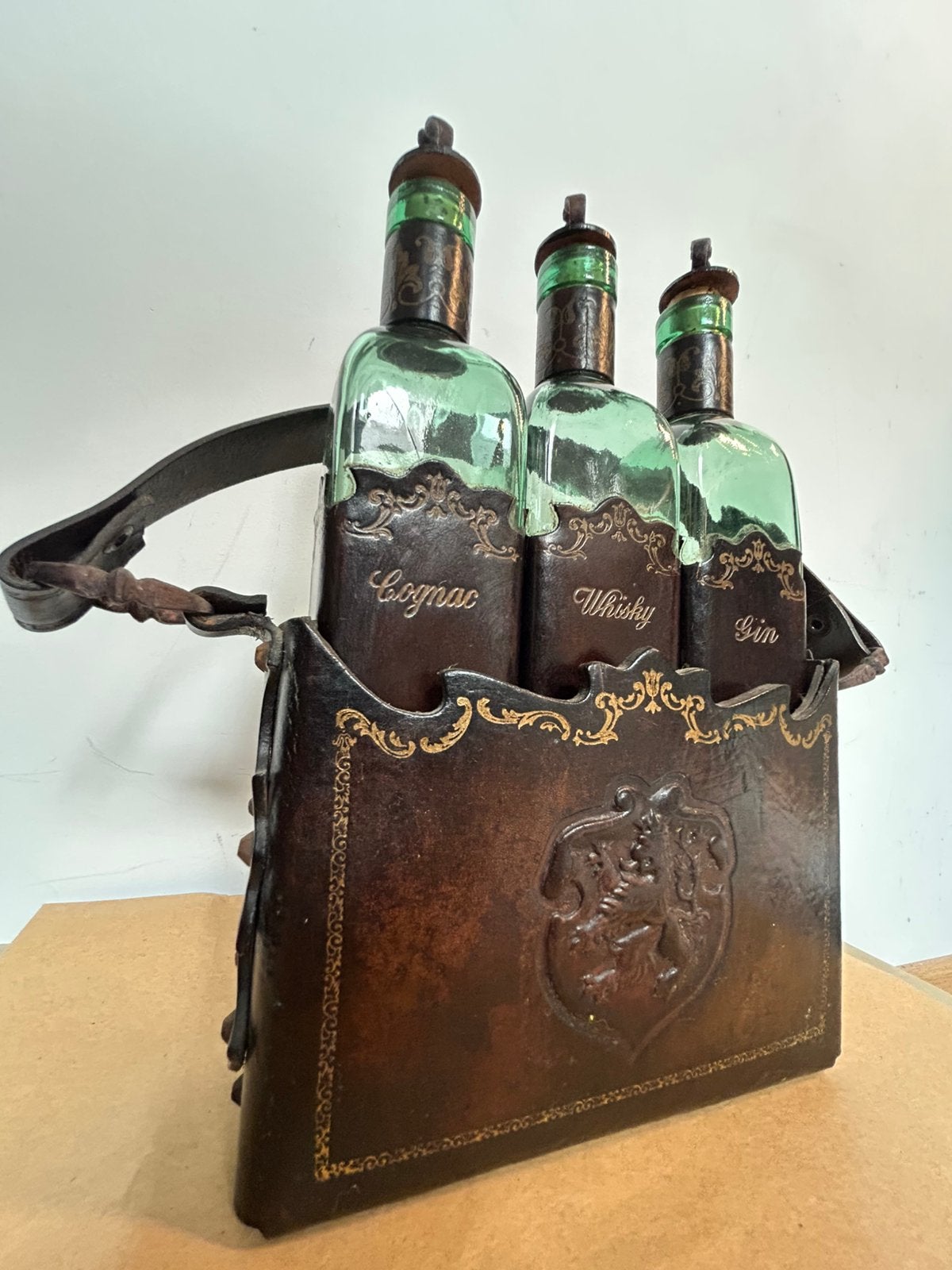 Italiaanse vintage lederen decanter - Whisky, Gin, Cognac, Verzenden