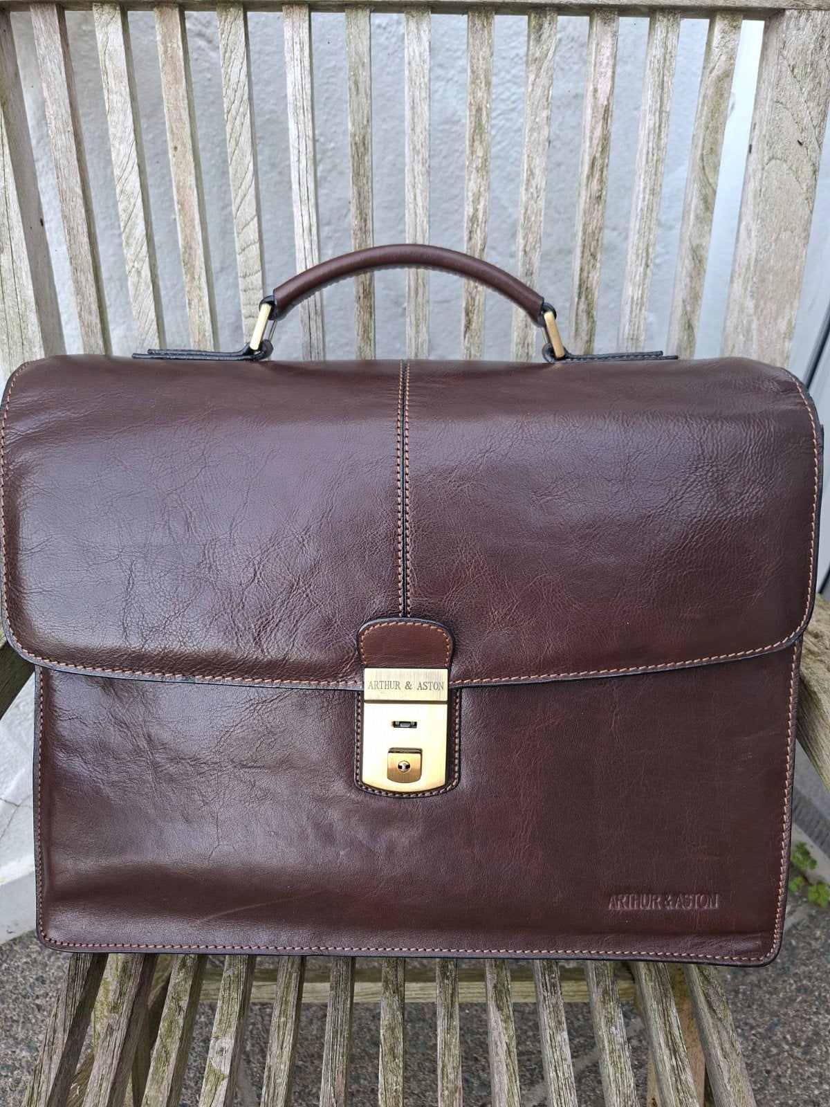 Bruinbruine gladde leren tas van ARTHUR en ASTON, Handtassen en Accessoires, Ophalen of Verzenden, Bruin, Leer