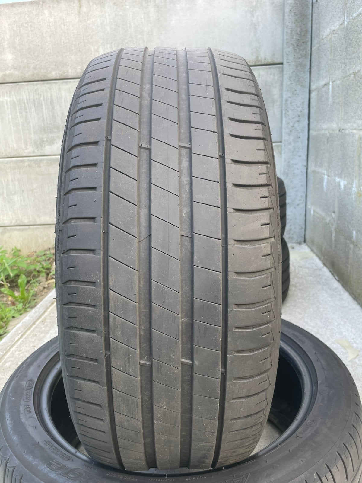 Pneus 235/45/18 BFGOODRICH, Enlèvement, Utilisé