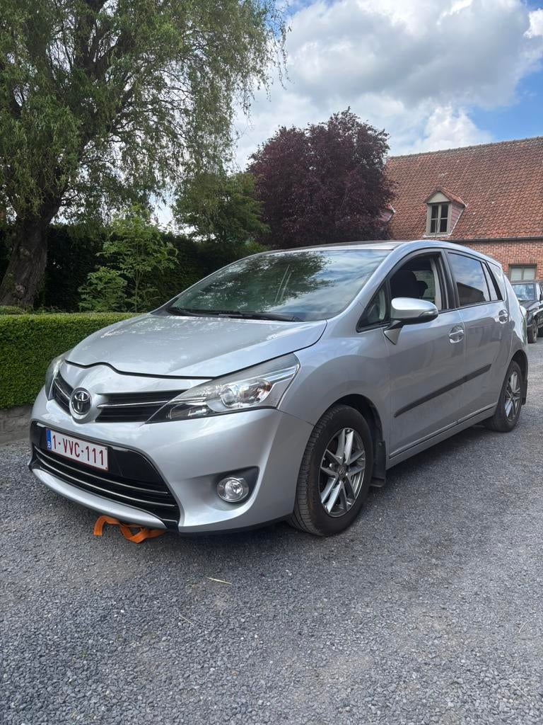 Toyota corolla verso, Autos, Toyota, Particulier, Achat, Corolla