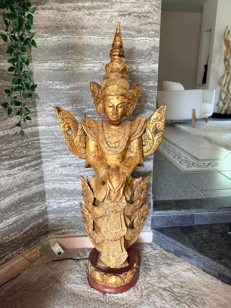 Groot Aziatisch beeld 115 cm – houten tempelfiguur goud, Antiek en Kunst, Ophalen, Hout, Beeld