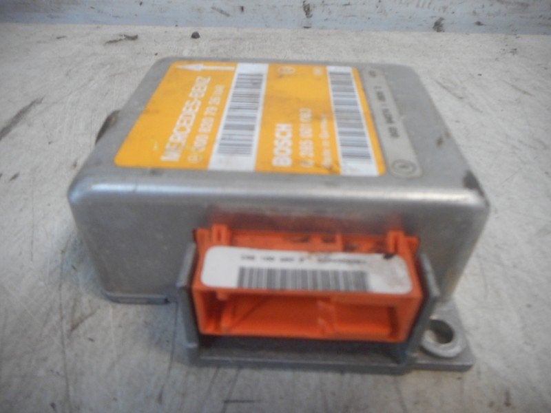COMPUTER AIRBAG Mercedes-Benz C (W202) (0008207926), Gebruikt, Mercedes-Benz, Dialog.mb@mercedes-benz.com, Mercedes-Benz AG