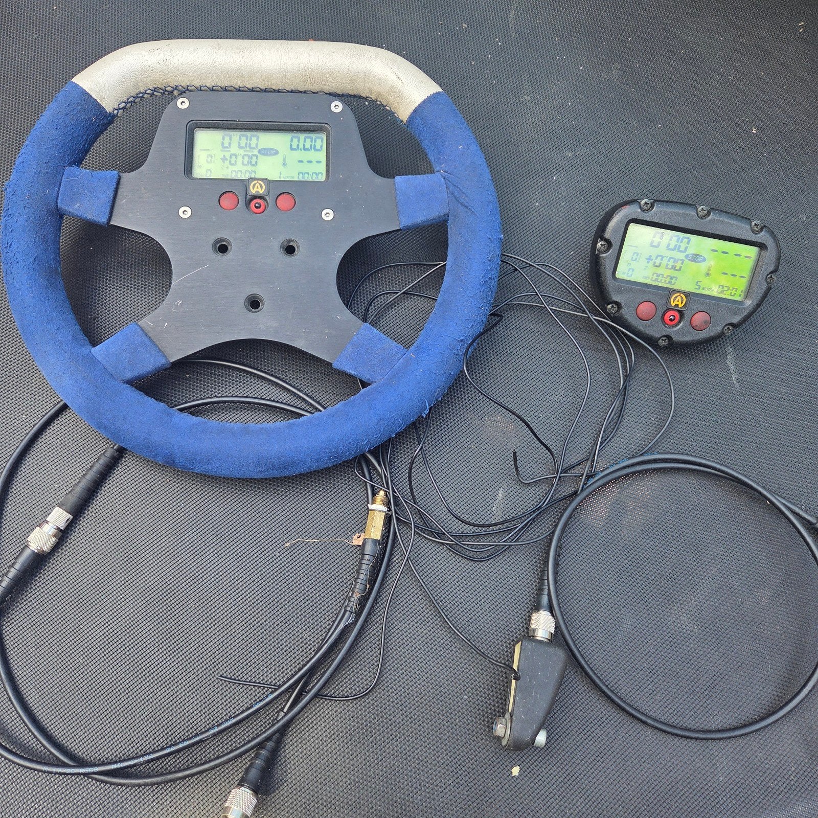 Alfano laptimers + stuur, Sports & Fitness, Karting, Enlèvement