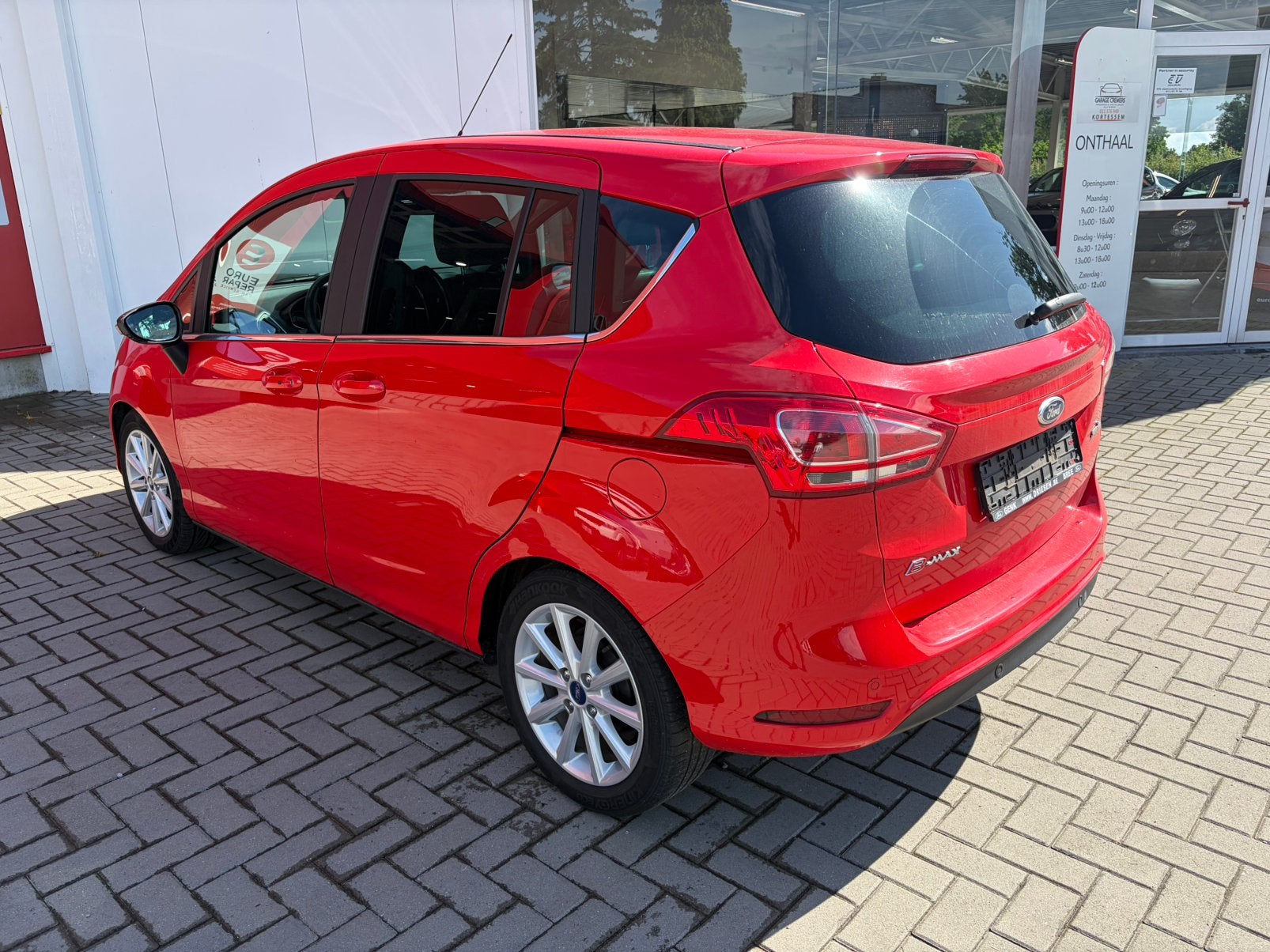 Ford B-Max 1.6i 77kw Automaat, Auto's, Monovolume, Zwart, 4 cilinders, B-Max