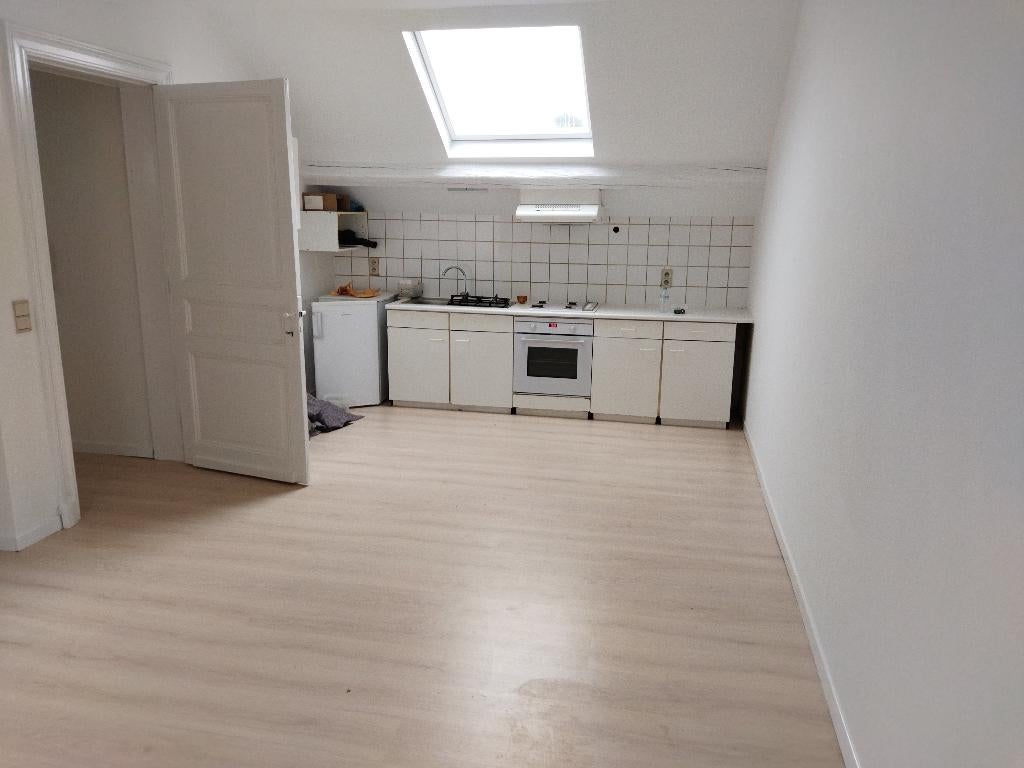 vlak, Immo, Appartementen en Studio's te huur, 50 m² of meer, Provincie Waals-Brabant