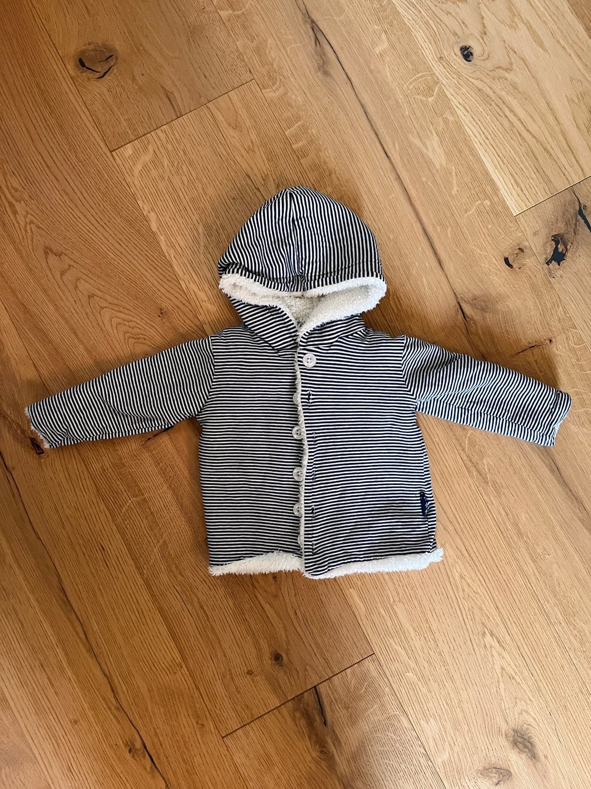 Warm jasje - Dirkje, Kinderen en Baby's, Babykleding | Maat 74, Ophalen, Zo goed als nieuw, Jasje
