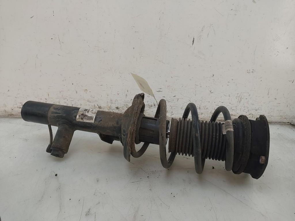 SCHOKBREKER RECHTS VOOR Passat (3G2) (|3Q0413031BE|), Dhr. J. Ham, Gebruikt, Volkswagen, Administratie@autoham.nl