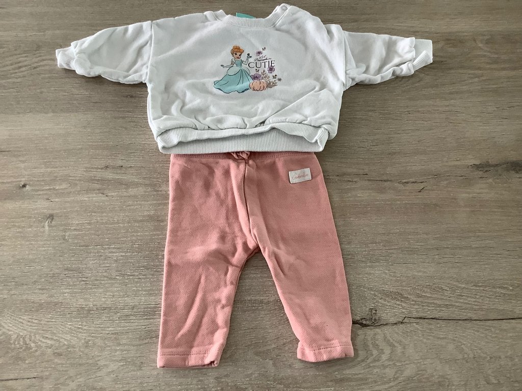 Disney Cinderella baby 2 delig pakje (Maat 62), Gebruikt, Meisje, Disney Baby, Ophalen of Verzenden