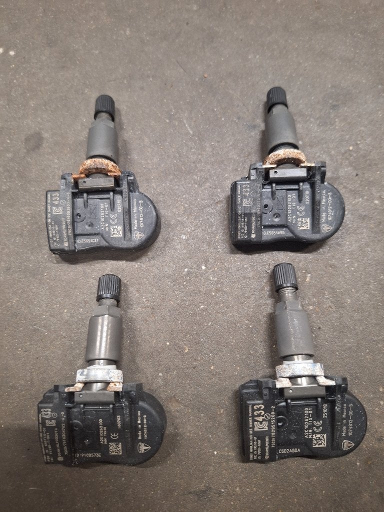 Tesla Tpms sensoren, Auto-onderdelen, Ophalen of Verzenden, Gebruikt, Overige automerken