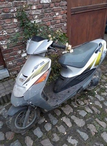 Scooter Suzuki 50 cc, Entreprise, Scooter