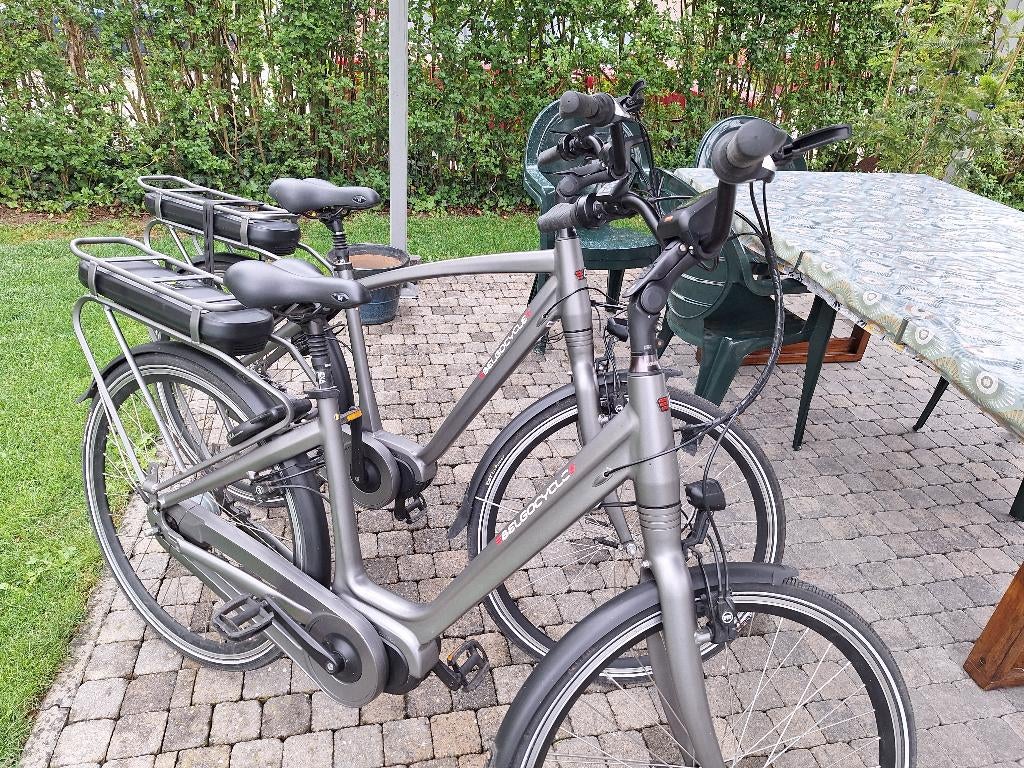 VELO ELECTRIQUE FEMME /HOMME  BELGOCYCLE, Vélos & Vélomoteurs, Vélos électriques, Comme neuf, Autres marques, 47 à 51 cm, 50 km par batterie ou plus