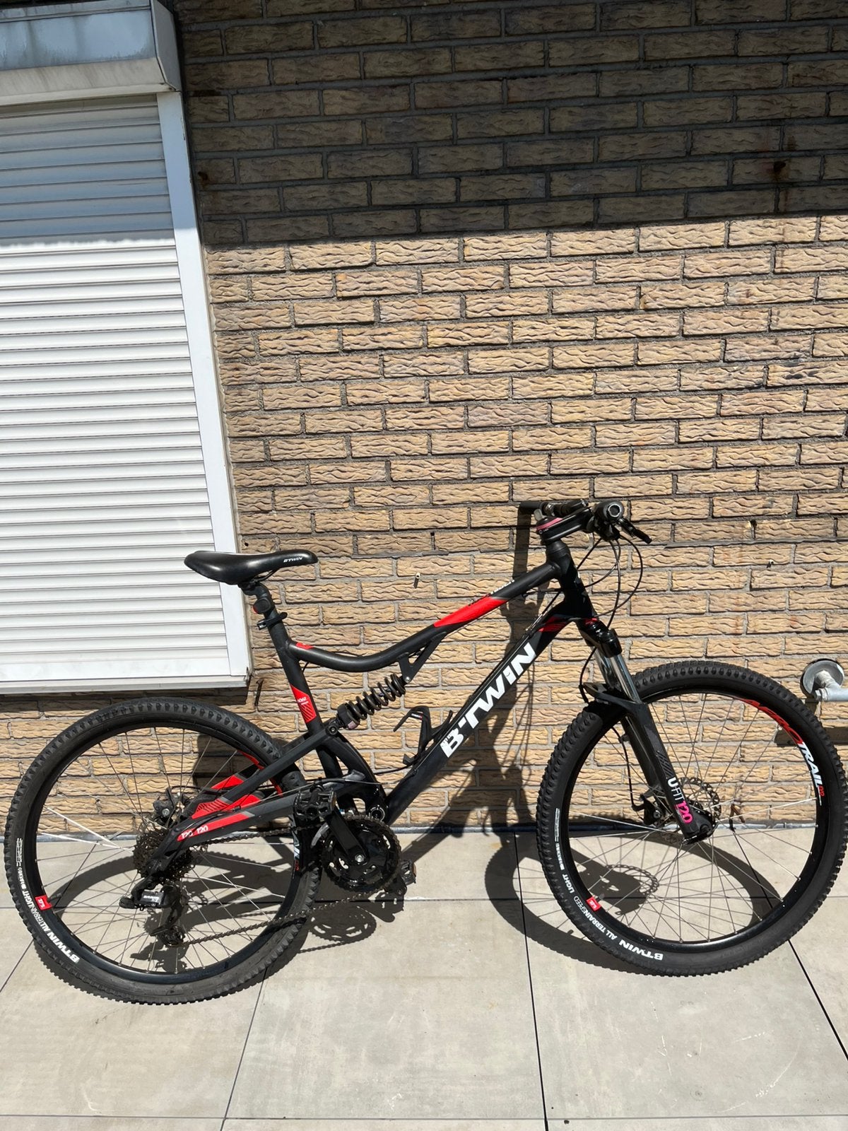 B-Twin ST 520S mountainbike, Gebruikt, 57 cm of meer, Schijfrem, Ophalen