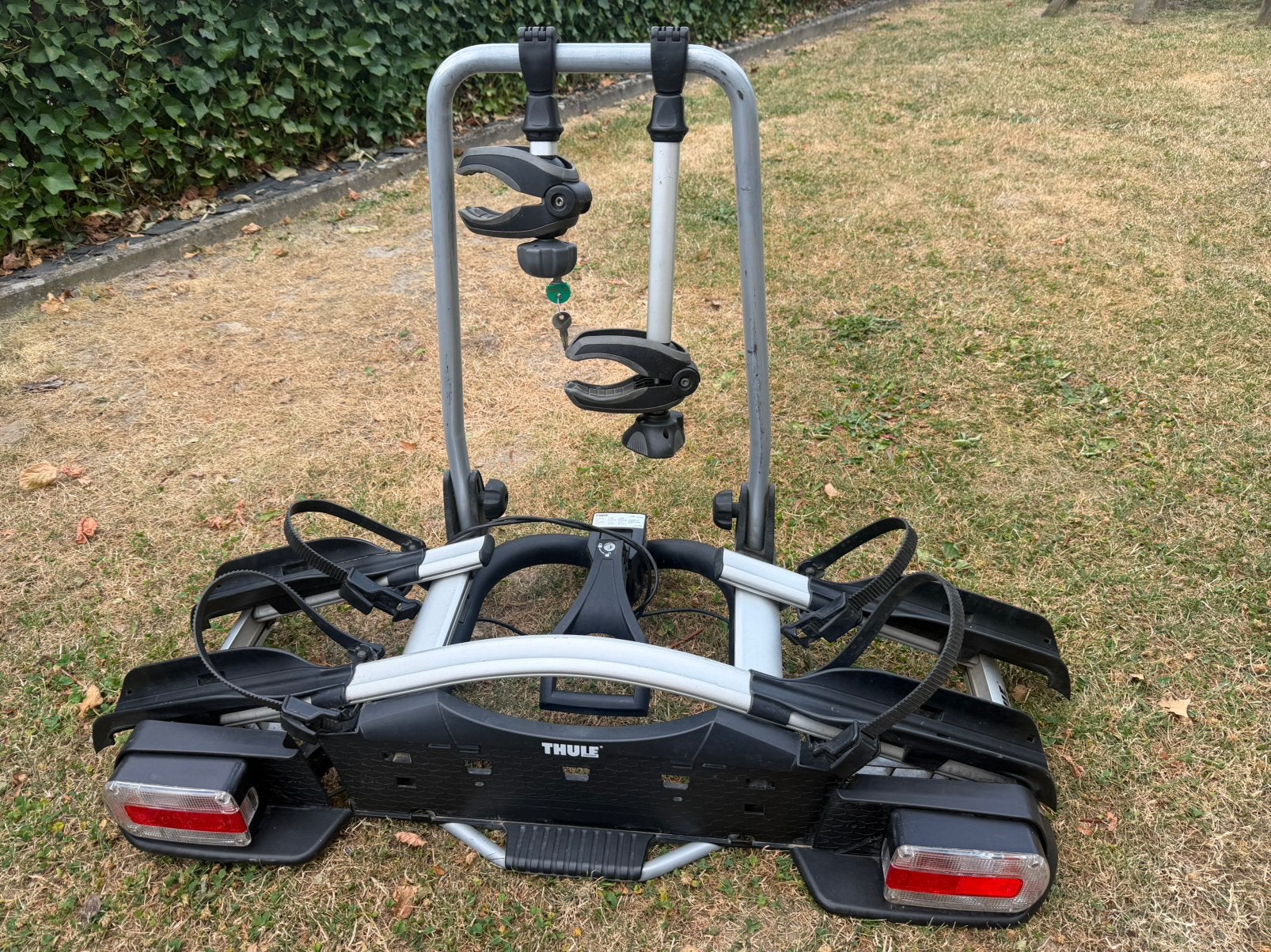 Porte velos THULE (2) ok électriques, Enlèvement, 2 vélos, Comme neuf