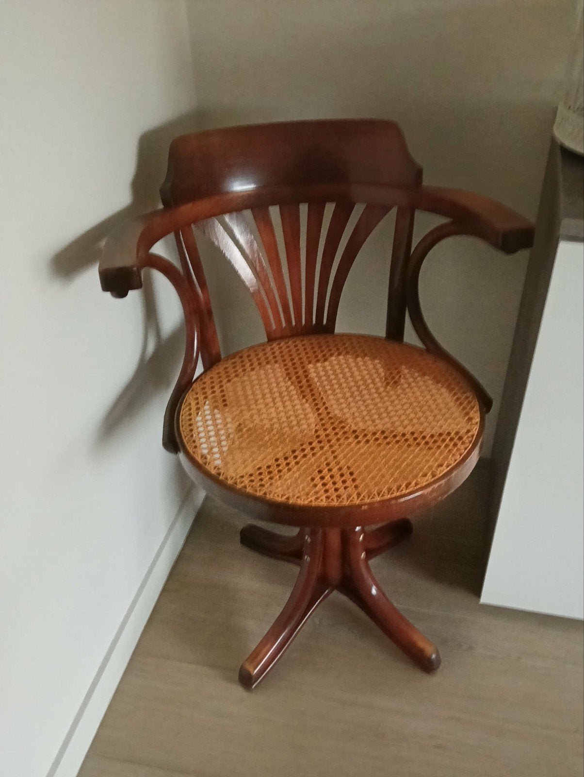 Thonet stoel, Antiek en Kunst, Ophalen