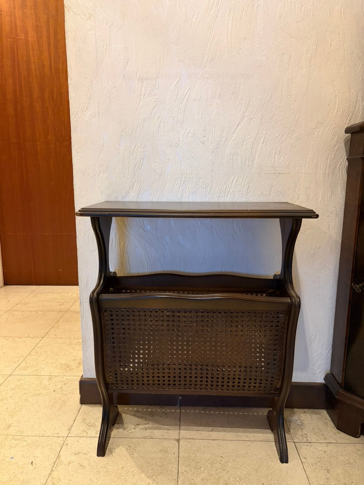 Porte-revues en bois avec cannage – Style classique/vintage, Porte-revues, Comme neuf, Enlèvement, Classique