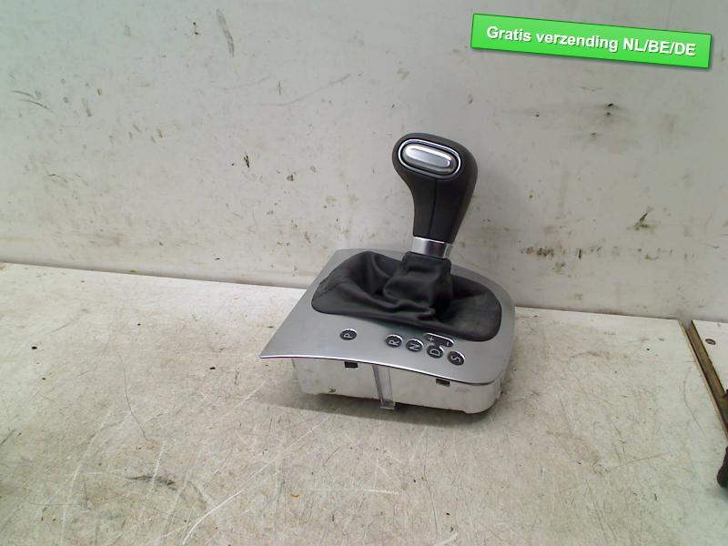 POOKKNOP Volkswagen Golf VI (5K1) (1K1713203AH), Auto-onderdelen, Gebruikt, De Bloemendaal 21 21
5221 EB  'S HERTOGENBOSCH, NL