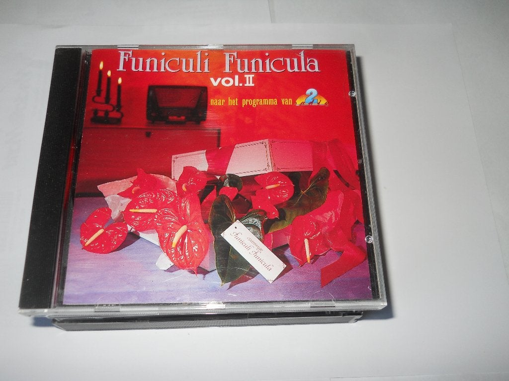 CD - RADIO 2 - FUNICULI FUNICULA - vol  II, Cd's en Dvd's, Wereldmuziek, Ophalen of Verzenden, Zo goed als nieuw, Verzamelalbum