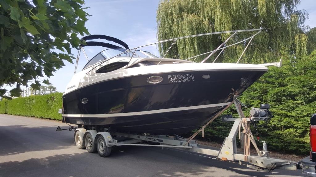 Regal 2565 windows Express, Ophalen, Gebruikt, 50 pk of meer, Binnenboordmotor