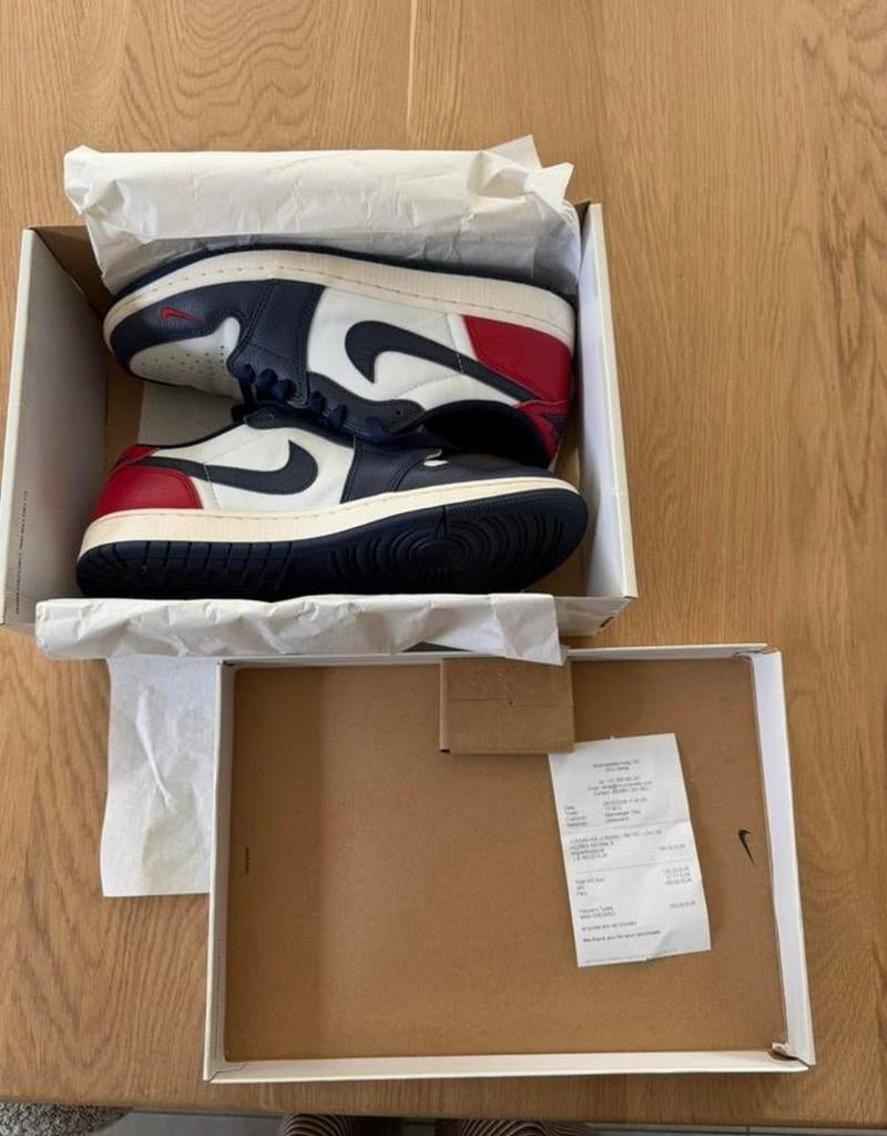 Air Jordan 1 Retro low OG, Ophalen of Verzenden, Zo goed als nieuw