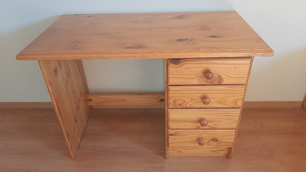 Bureau grenen hout, Huis en Inrichting, Overige Huis en Inrichting, Zo goed als nieuw, Ophalen