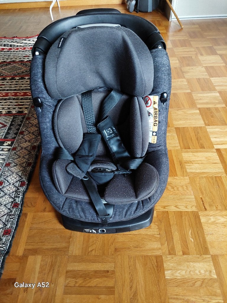 Siège auto Maxi-Cosi Axissfix - sans accident, Enfants & Bébés, Sièges auto, Utilisé, Maxi-Cosi, 9 à 18 kg, Isofix, Dossier réglable