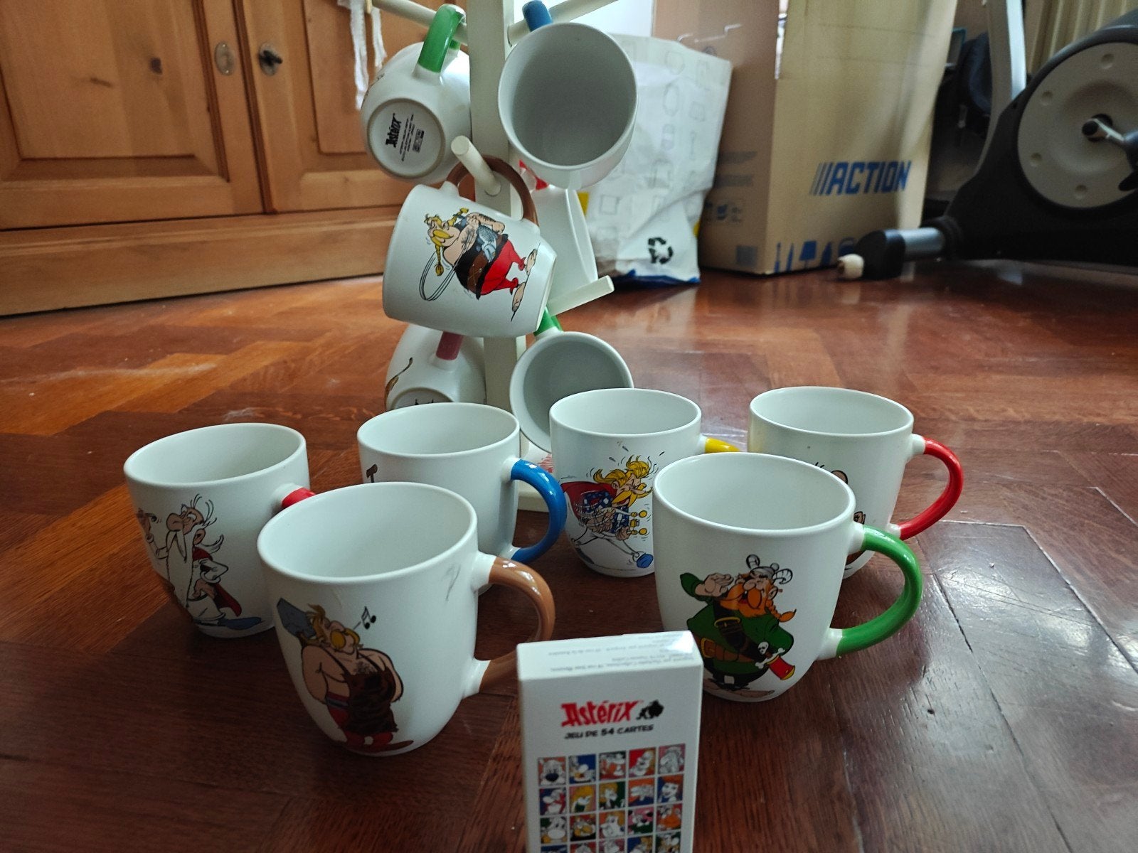 Tasses Astérix, Antiquités & Art, Enlèvement