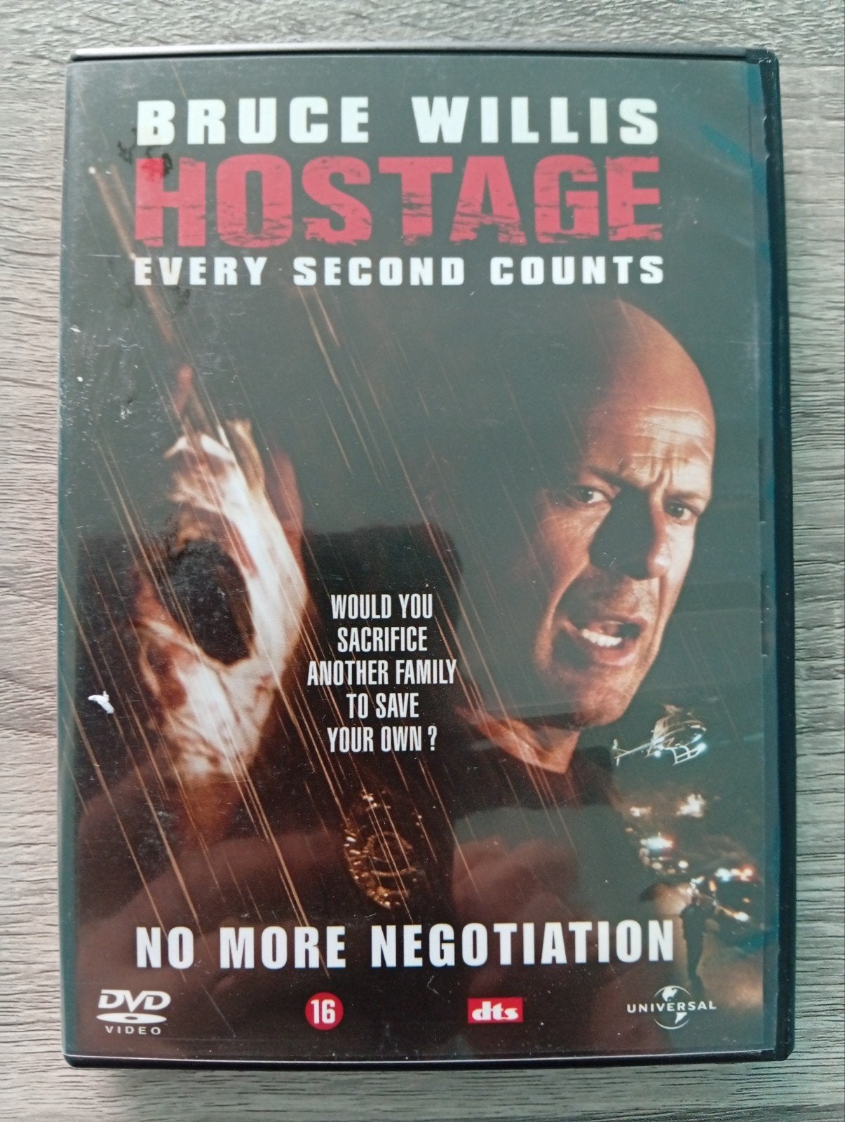DVD d'action pour otages Bruce Willis, Action, Enlèvement ou Envoi, Anglais, Suppléments