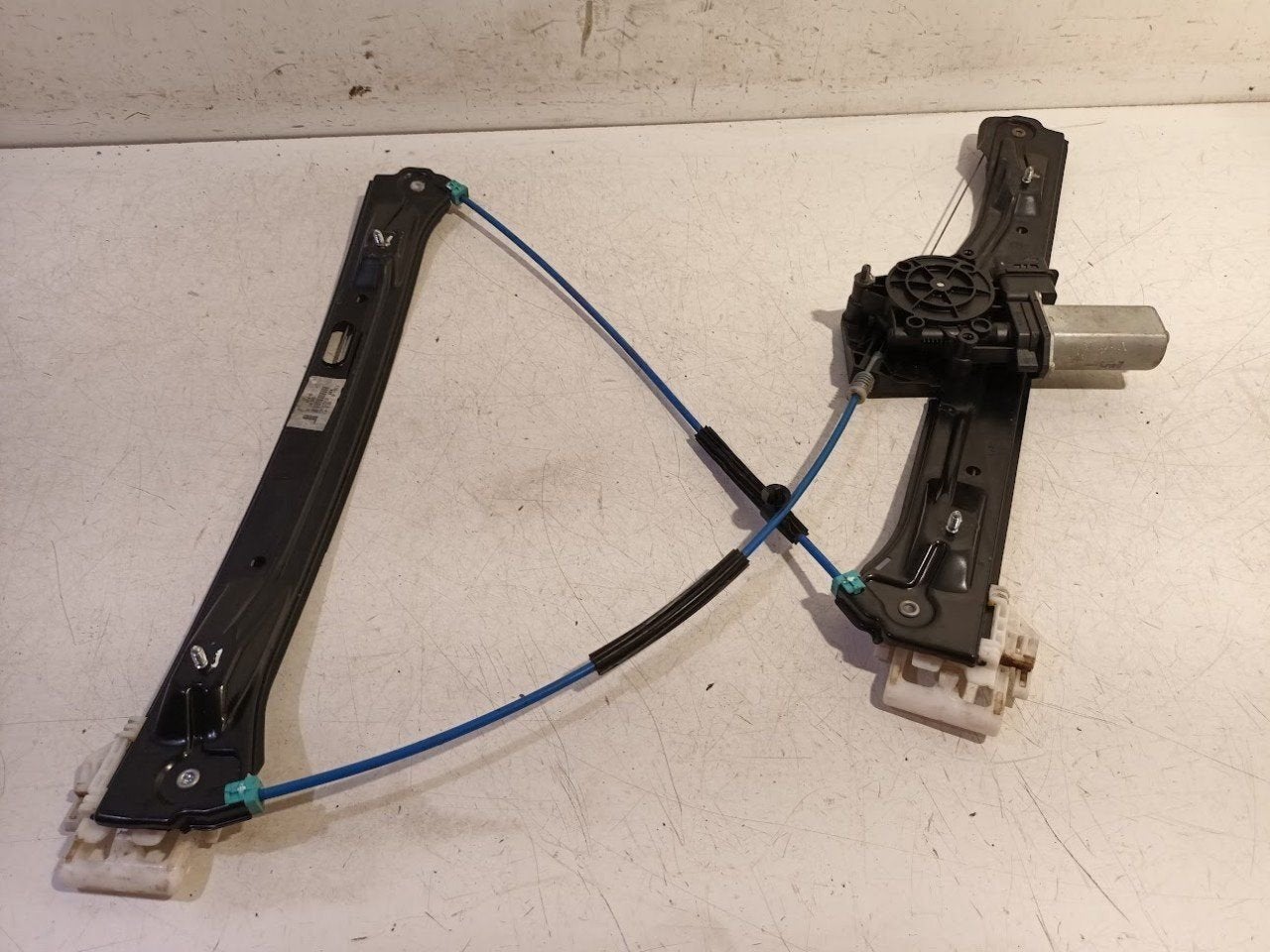 Raammechaniek elektrisch rechts voor BMW 3 serie, BMW, Onderdelen@venauto.nl, Van der Ven Autorecycling B.V., Ettenseweg 76, 4706 PB Roosendaal, The Netherlands