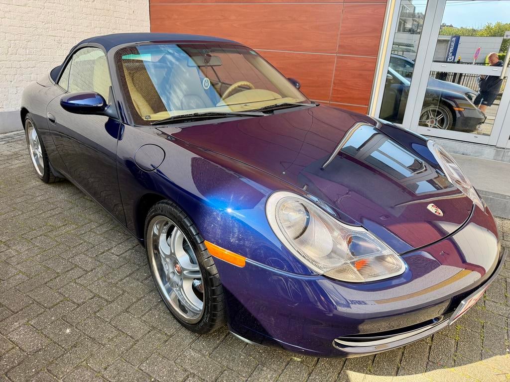 TE KOOP PORSCHE 996 CABRIOLET 2001, Auto's, Porsche, 4 zetels, Beige, Cabriolet, Blauw
