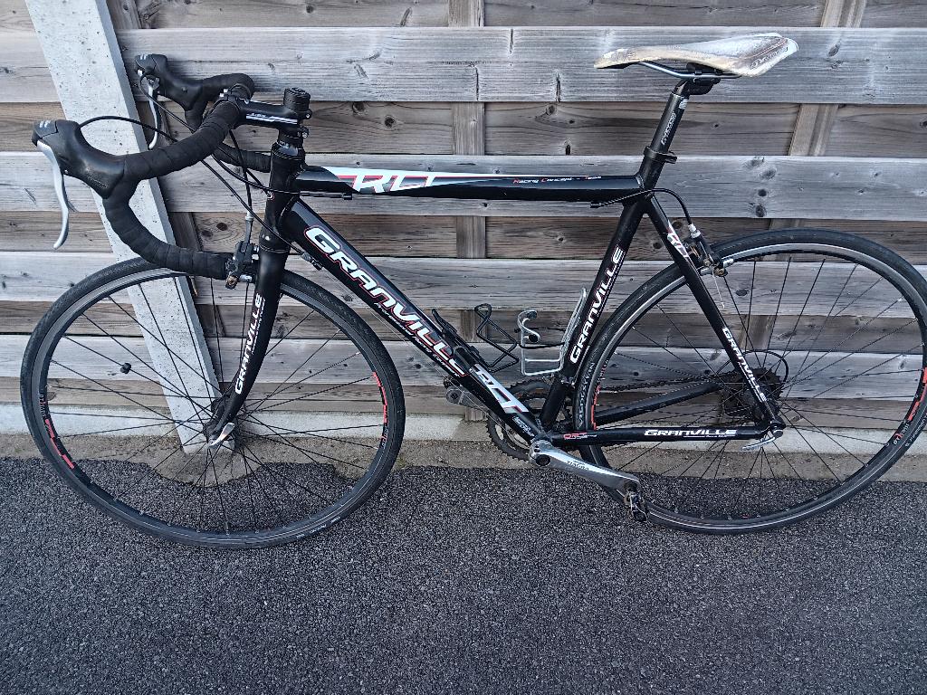 Koersfiets, Fietsen en Brommers, Fietsen | Racefietsen, 26 inch, Aluminium, Zo goed als nieuw, 15 tot 20 versnellingen