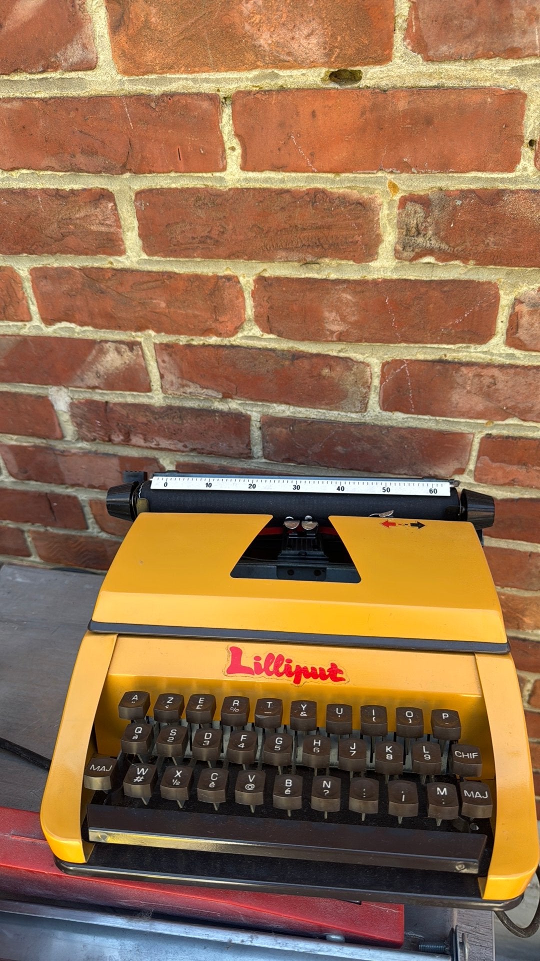Vintage typmachine, Divers, Machines à écrire, Enlèvement, Comme neuf