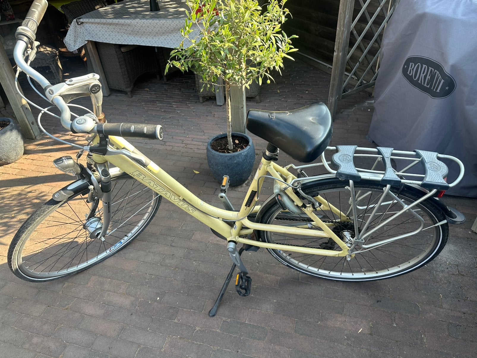 Batavus damesfiets, Fietsen en Brommers, Ophalen, Gebruikt, Minder dan 10 versnellingen, Vering