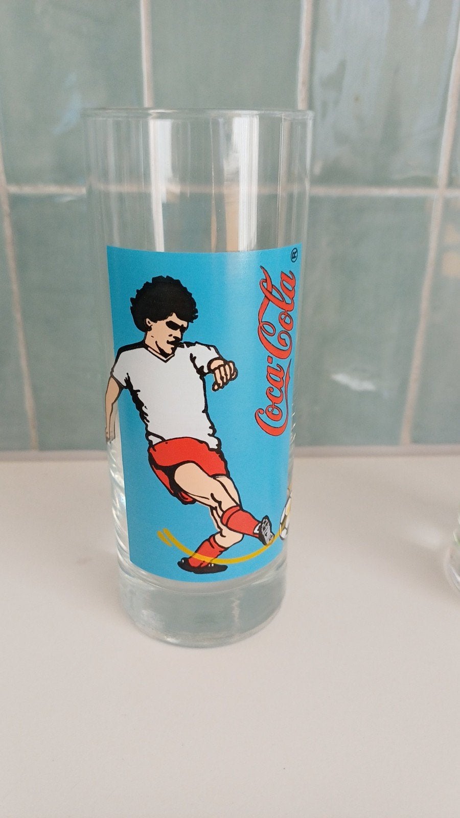 coca-cola glazen aan 1€ per stuk, Verzamelen, Ophalen, Zo goed als nieuw, Frisdrankglas