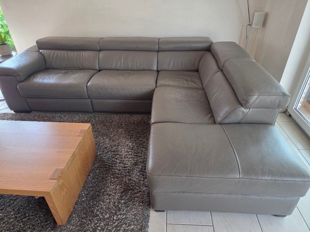 Lederen hoeksalon met 2 elektrische relaxen, Huis en Inrichting, Ophalen, 250 tot 300 cm, Gebruikt, Hoekbank