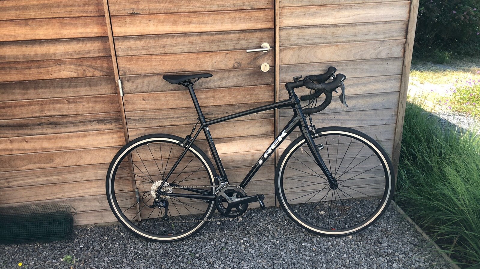 Trek Domane AL3 maat 56, Vélos & Vélomoteurs, Vélos | Hommes | Vélos de sport & Vélo de randonnée, Comme neuf, Frein sur jante