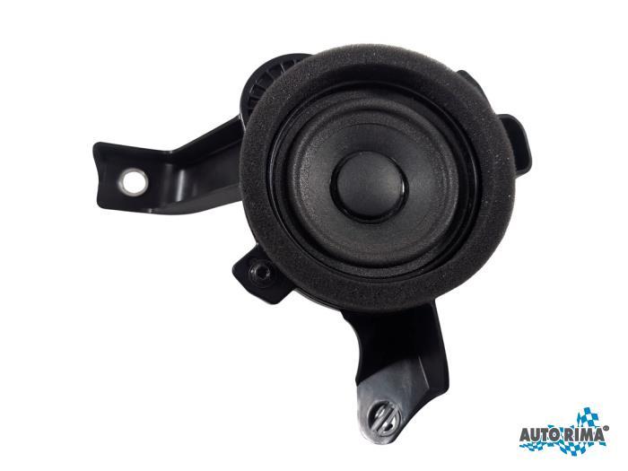 Haut-parleur d'un Volvo XC40, Autos : Pièces & Accessoires, Électronique & Câbles, Volvo, Utilisé, 3 mois de garantie, Enlèvement ou Envoi
