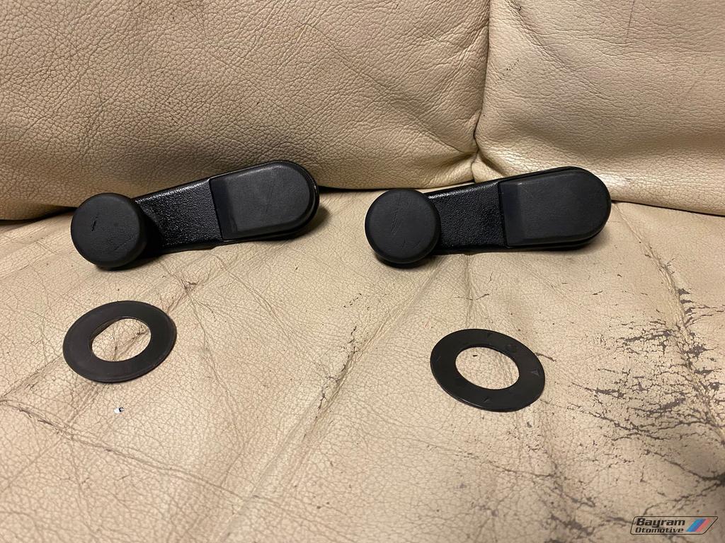 Bmw E34 raamhendel raamslinger zwart set 5-serie sedan touri, Auto-onderdelen, Gebruikt, -, Deur, -